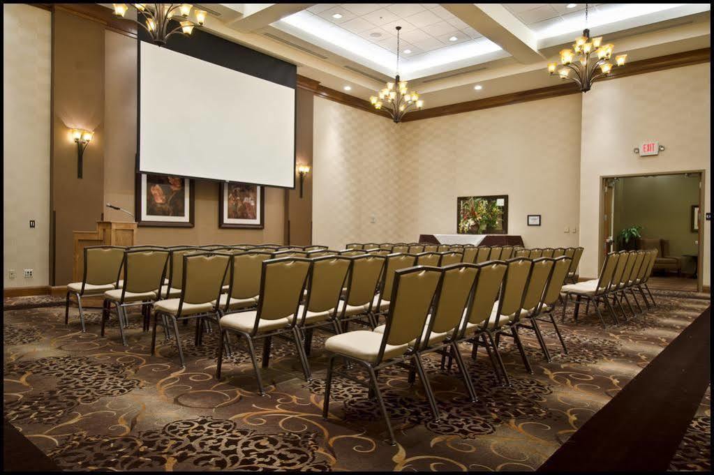 Hilton Garden Inn Clifton Park Exterior photo